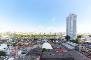 Image 10 - 402811