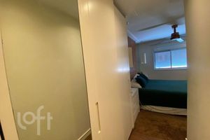 Image 11 - 402985