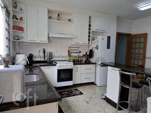 Image 11 - 403052