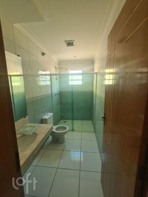 Image 12 - 403500