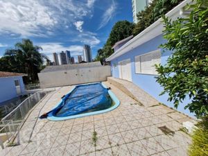 Image 18 - 403874