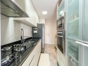 Image 22 - 404129
