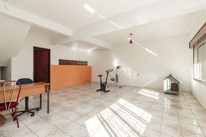 Image 31 - 404222