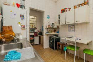 Image 18 - 404410