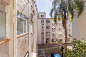 Image 8 - 404511