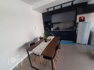 Image 15 - 404530