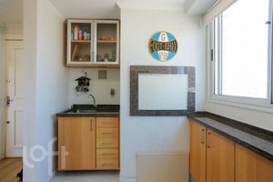 Image 9 - 404621