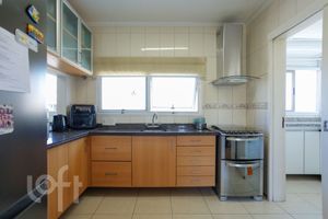 Image 10 - 404621