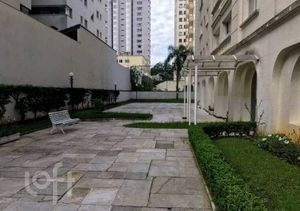 Image 30 - 404700