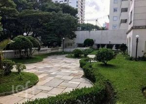 Image 32 - 404700