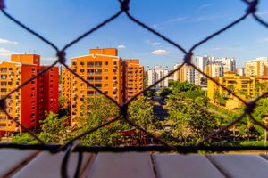 Image 8 - 404801