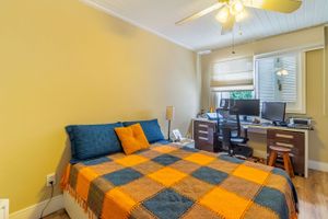 Image 31 - 404917