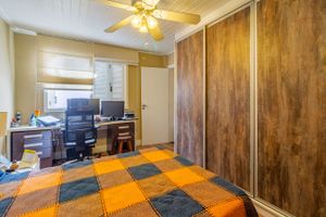 Image 32 - 404917