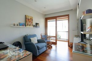 Image 35 - 405042
