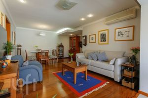 Image 6 - 405042