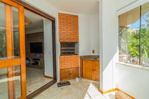 Image 6 - 405278
