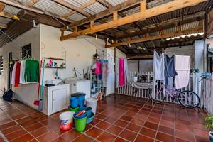 Image 39 - 405548