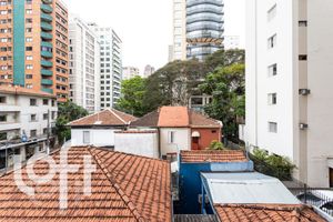 Image 8 - 405788