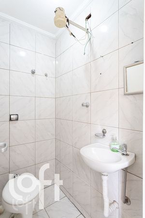 Image 31 - 405788