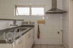 Image 30 - 406123