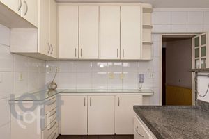 Image 32 - 406123