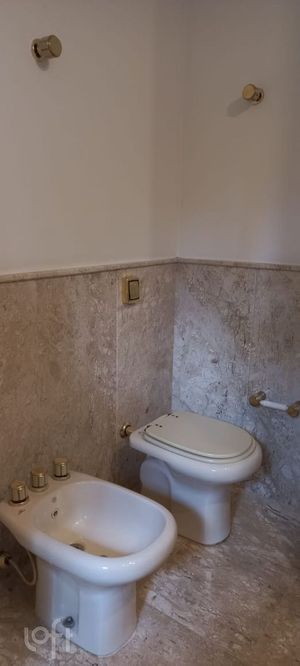 Image 17 - 406258