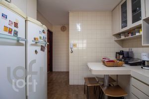 Image 30 - 406352
