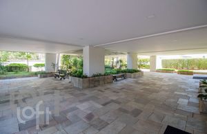 Image 35 - 406352