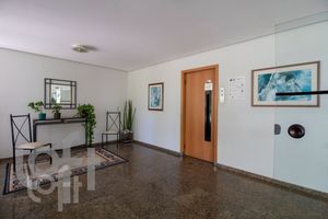Image 43 - 406352