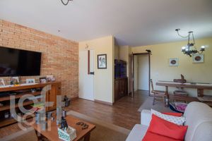 Image 25 - 406352