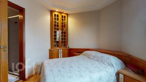 Image 19 - 407268