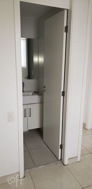 Image 17 - 407448