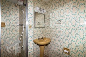 Image 21 - 408592