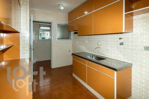 Image 14 - 408592