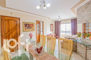Image 13 - 408759