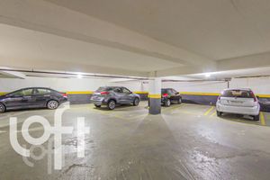 Image 28 - 408759