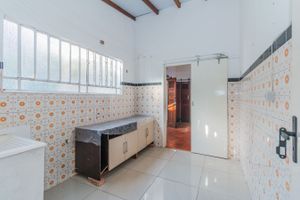 Image 33 - 408953