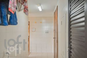 Image 19 - 410978