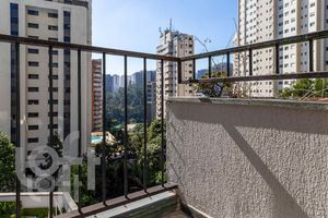 Image 18 - 411000