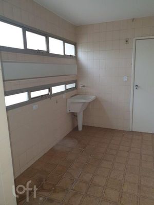 Image 8 - 411640