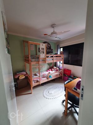 Image 2 - 411761