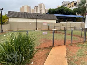 Image 8 - 414299
