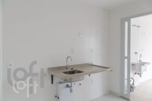 Image 11 - 418546