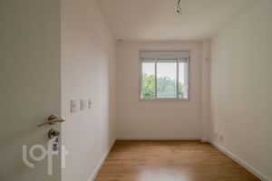 Image 1 - 418816