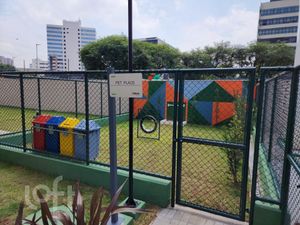 Image 10 - 418861