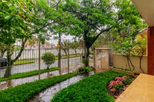 Image 31 - 422535