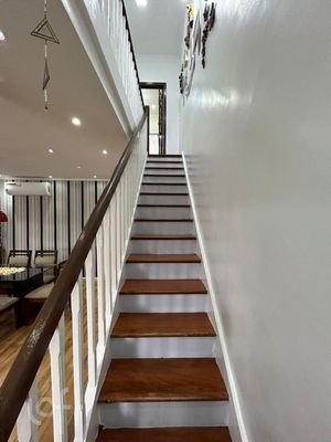 Image 25 - 422946
