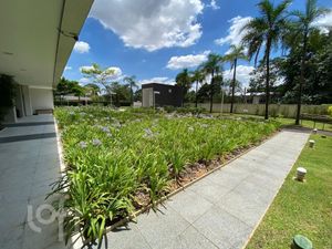 Image 9 - 423334