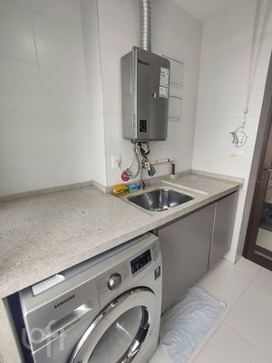 Image 20 - 423716