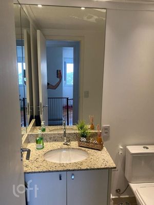 Image 8 - 424128